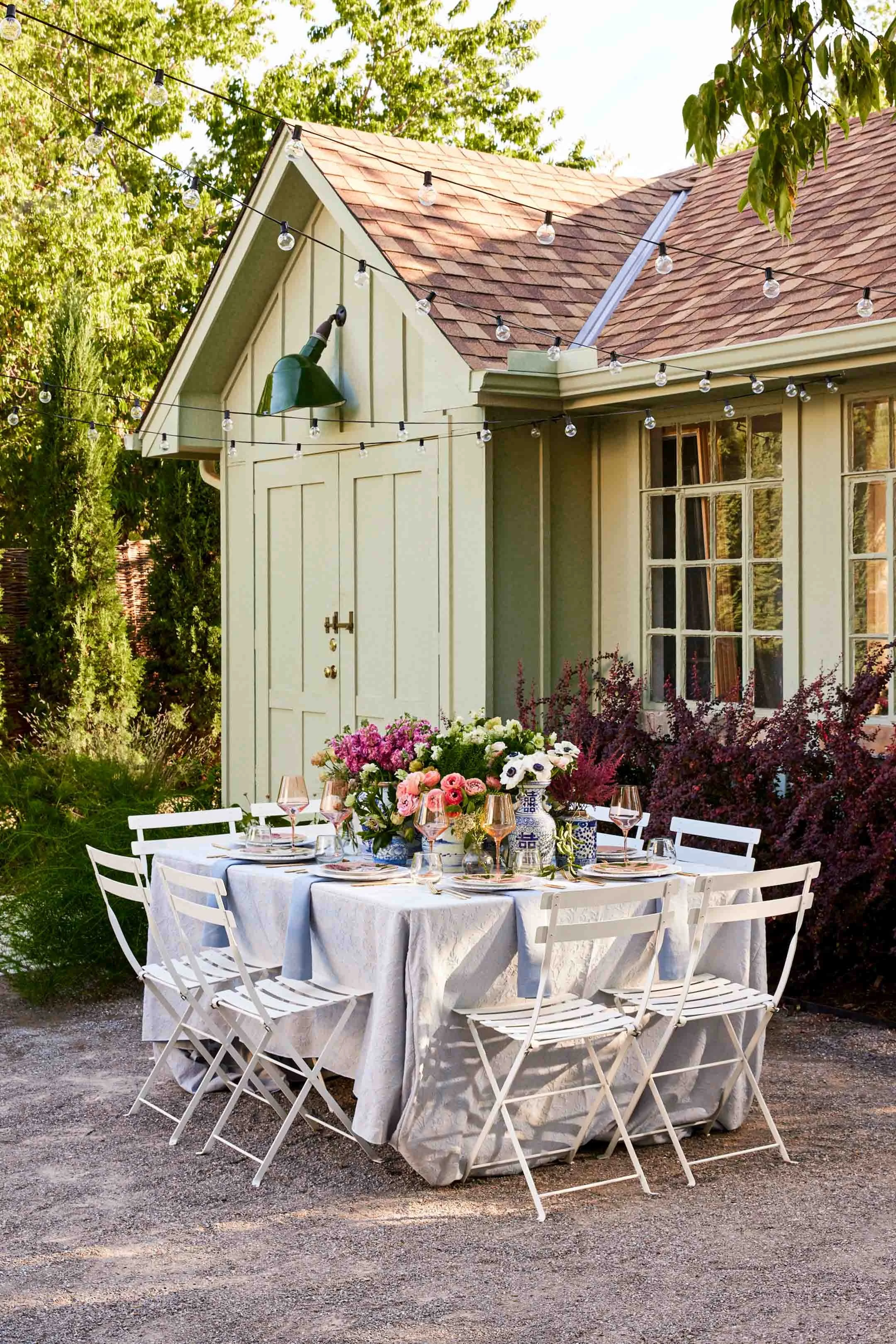 Dwelling-Table-Spring-Editorial-1.jpg