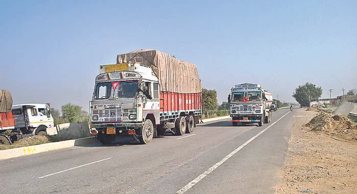 Avg distance covered by trucks up by 100-150 km/day post GST'