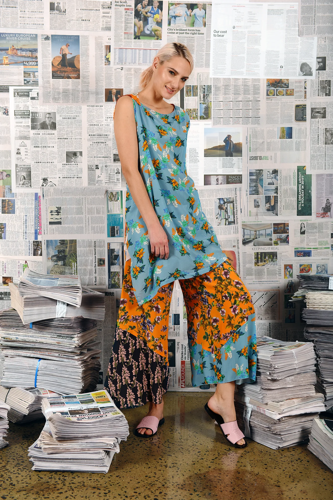 DTY02805 JOURNALIST TOP DTY01548N MCGEHEE PANT MODEL’S OWN SHOES