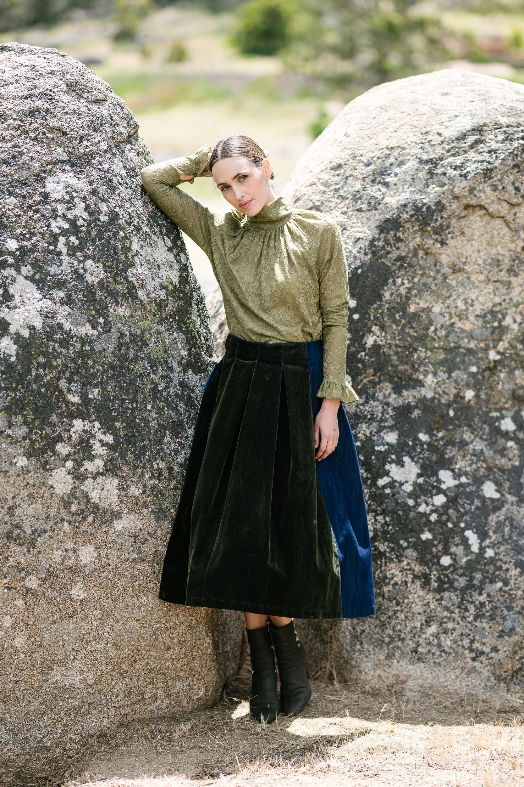  DTY04331 VEIL  DTY04372 BALES  MODEL’S OWN SHOES 