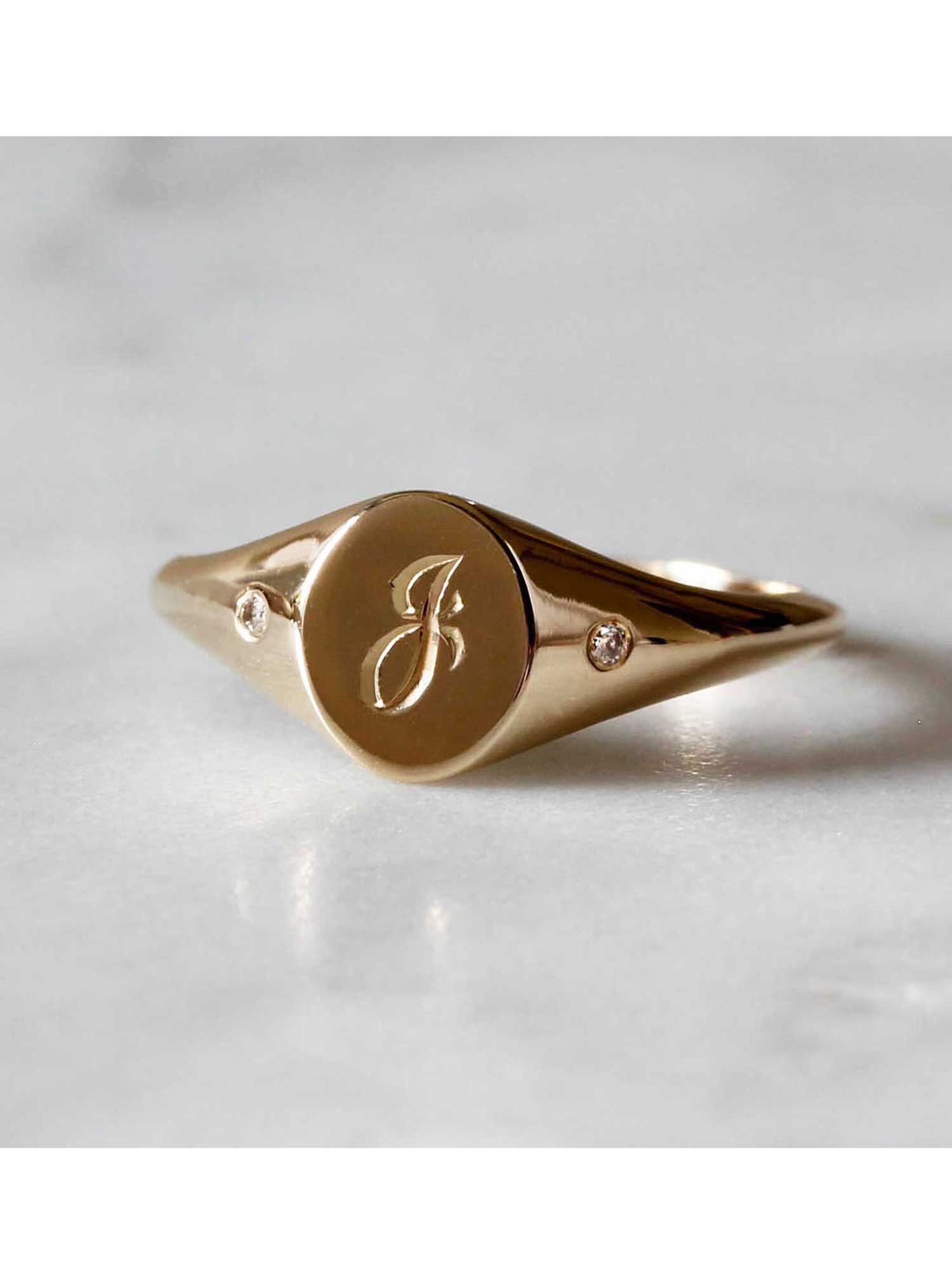 gold initial ring