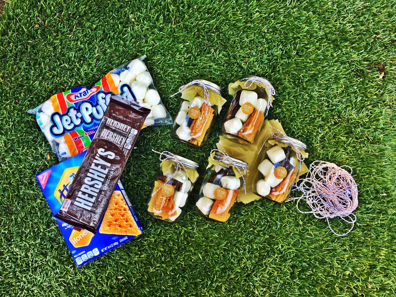 Easy and Inexpensive party favors!