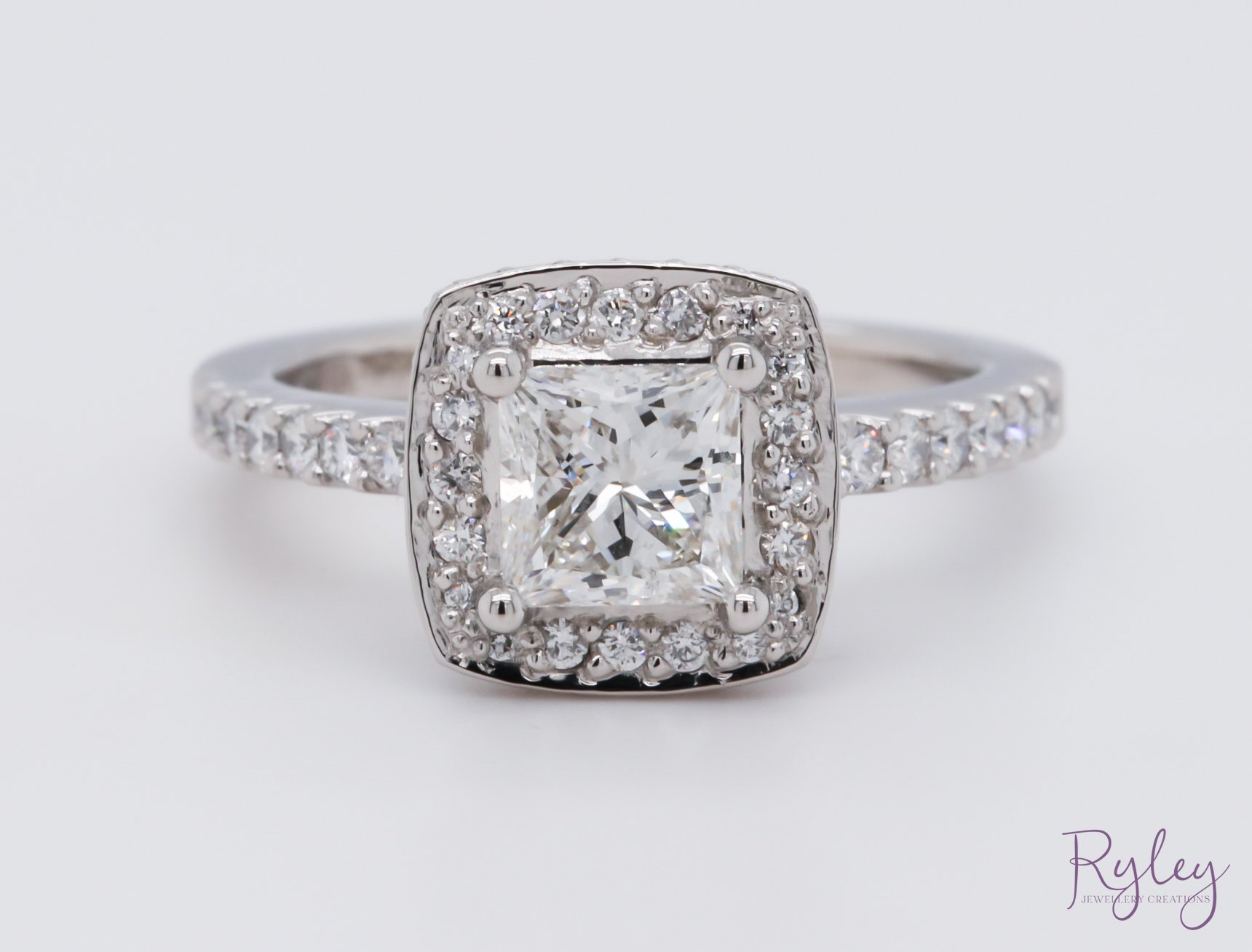 Princess Cut Engagement Ring, Halo Engagement Ring, Princess Cut Halo Engagement Ring, Jewellery Toowoomba, Toowoomba Jewellers, Jewellers Toowoomba, Brisbane Jewellers, Gold Coast Jewellers.jpg