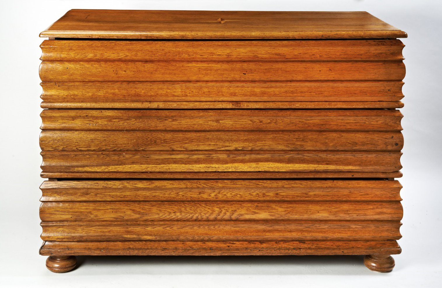 German oak chest front.PNG