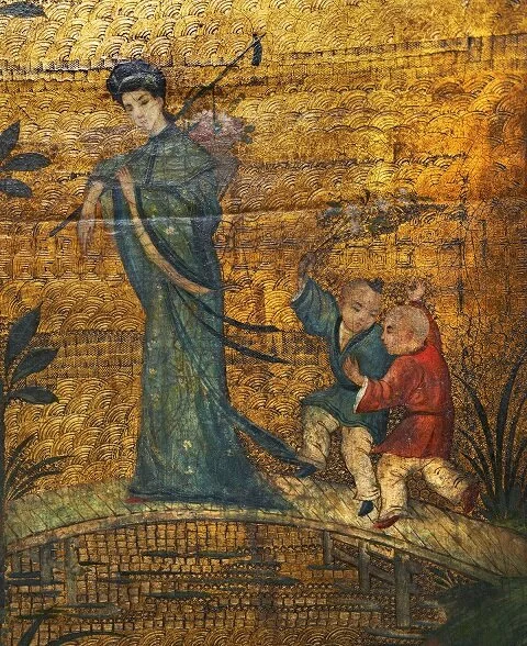 Gilt Leather Screen detail 4 200KB.jpg