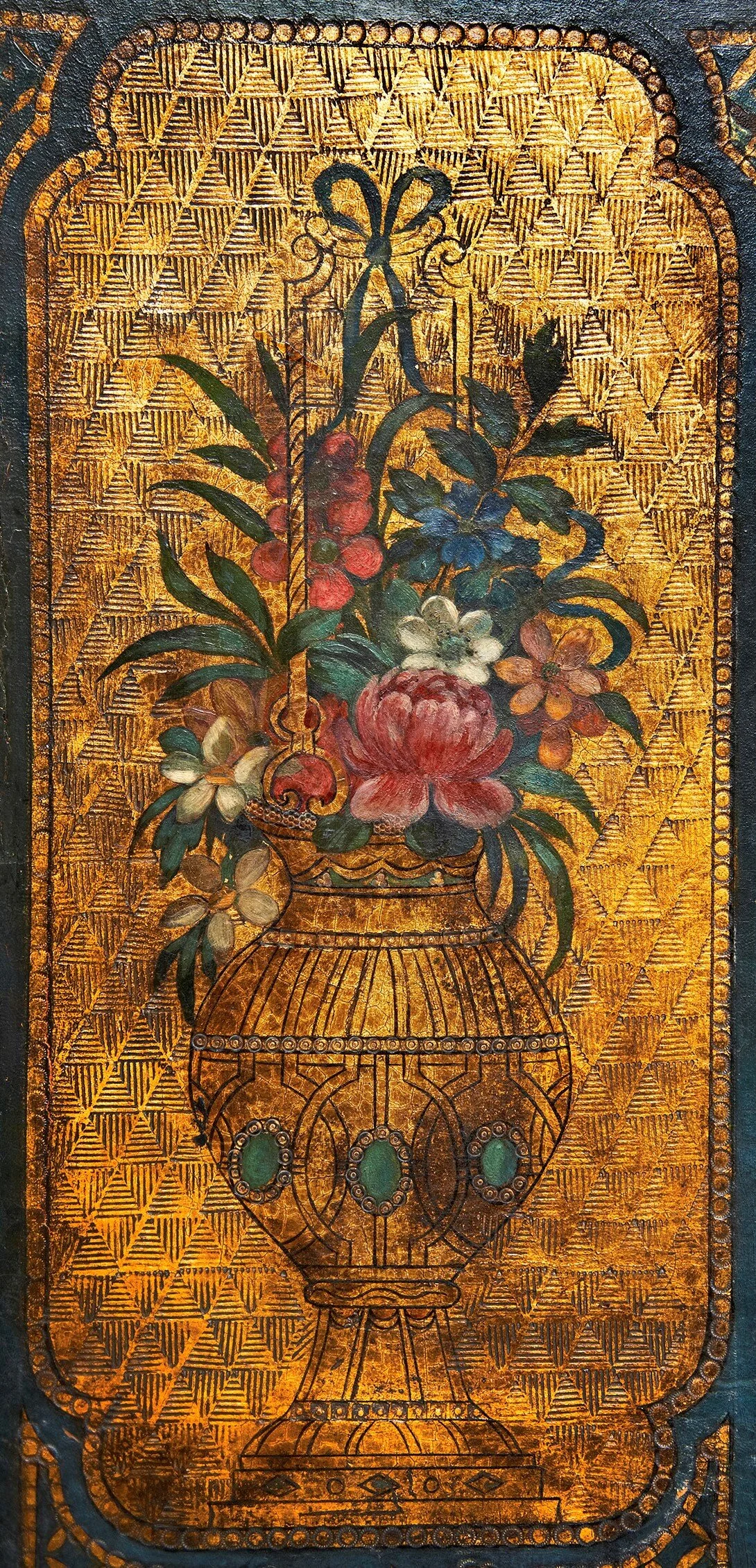 Gilt Leather Screen detail 2 1MB.jpg