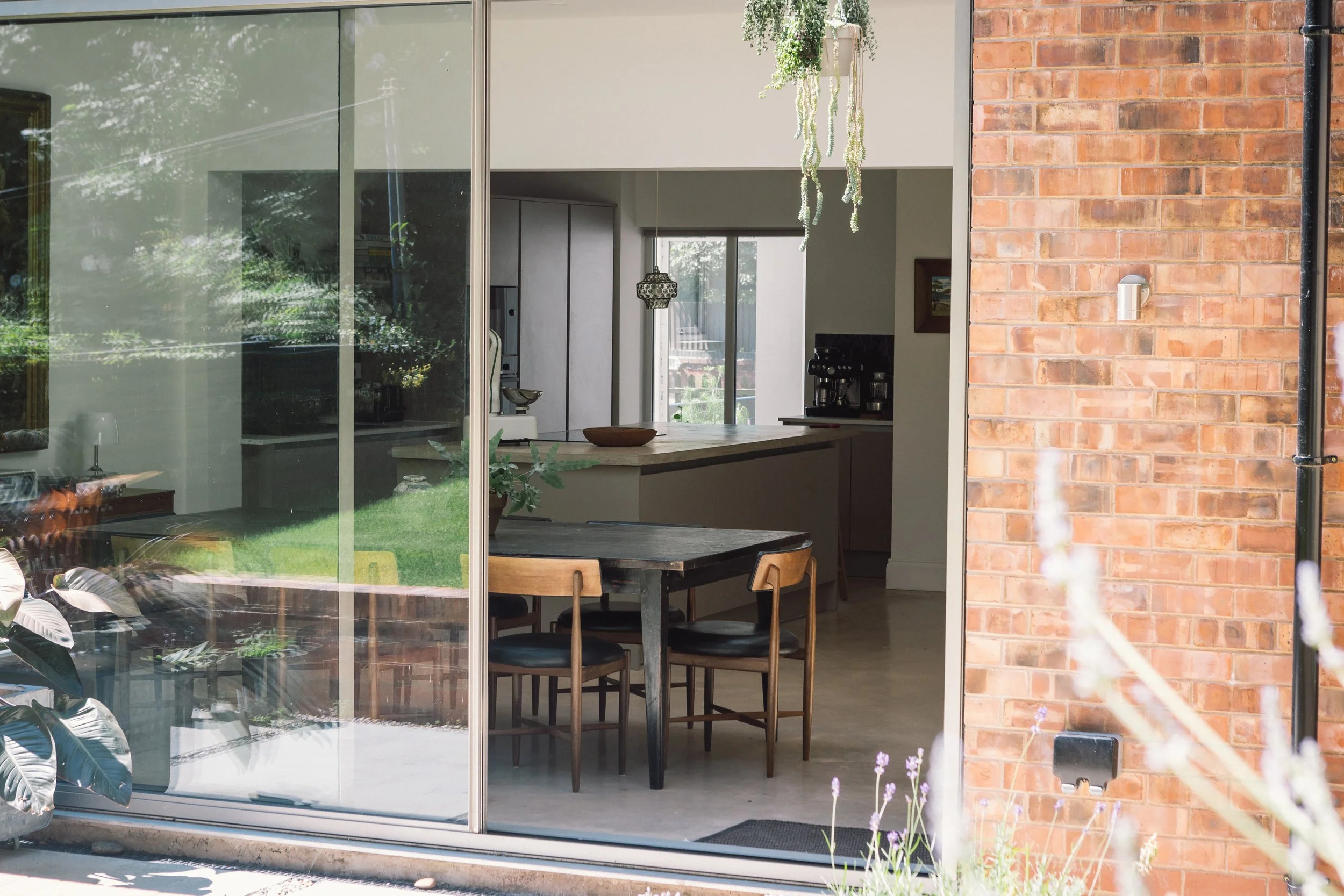 Midcentury inspired kitchen dining space - WOW Developments - Moseley