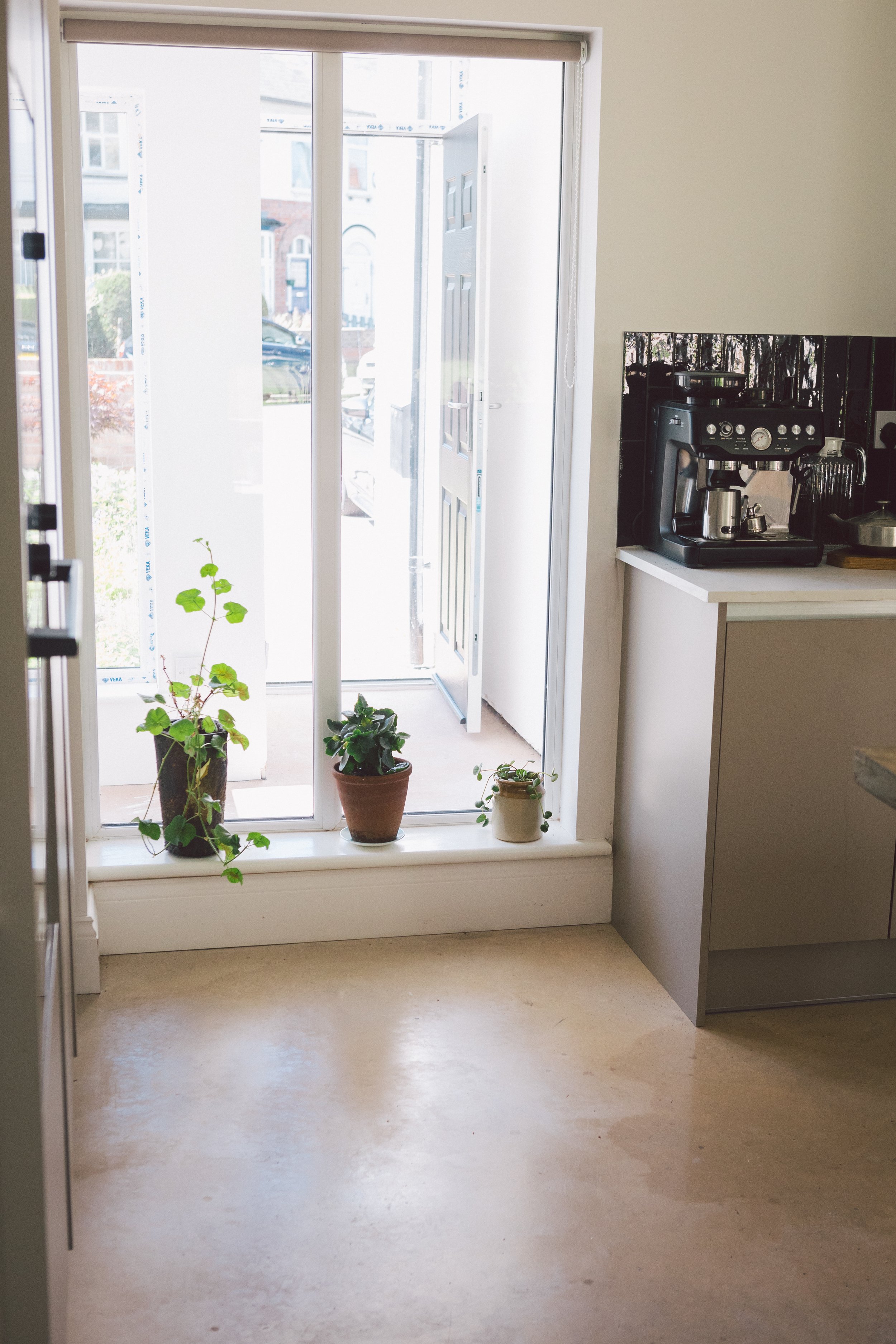 Midcentury inspired kitchen dining space - WOW Developments - Moseley