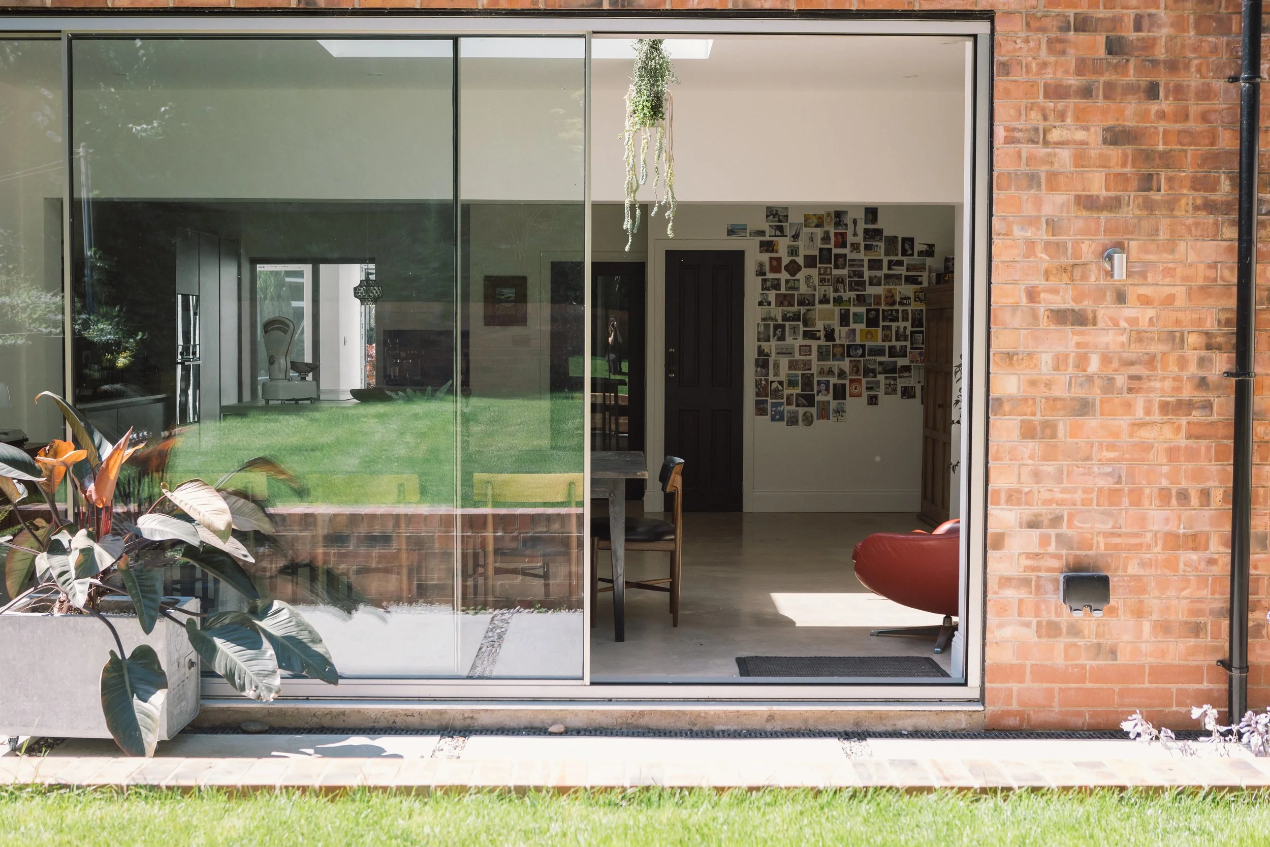 Midcentury inspired kitchen dining space - WOW Developments - Moseley