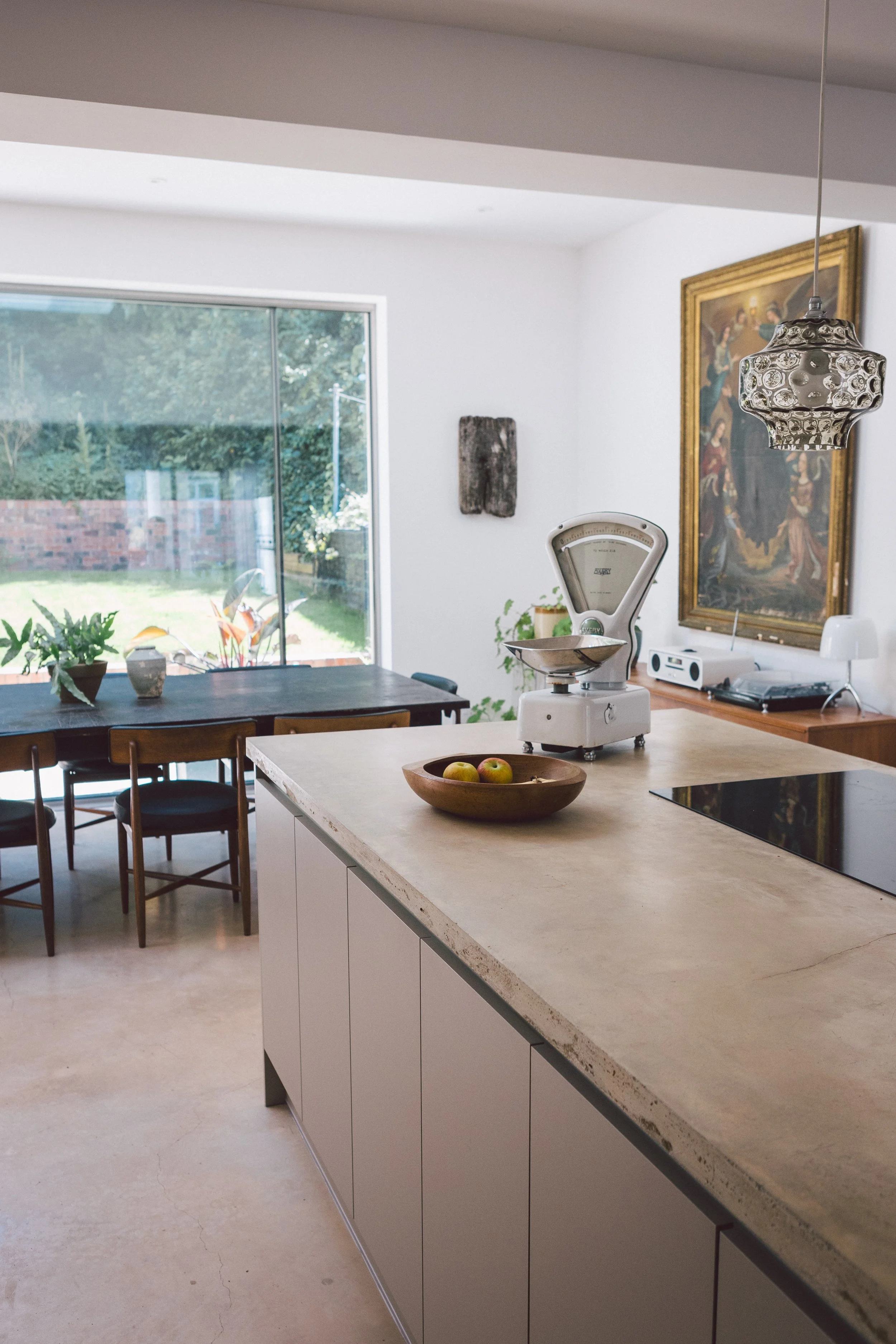Midcentury inspired kitchen dining space - WOW Developments - Moseley