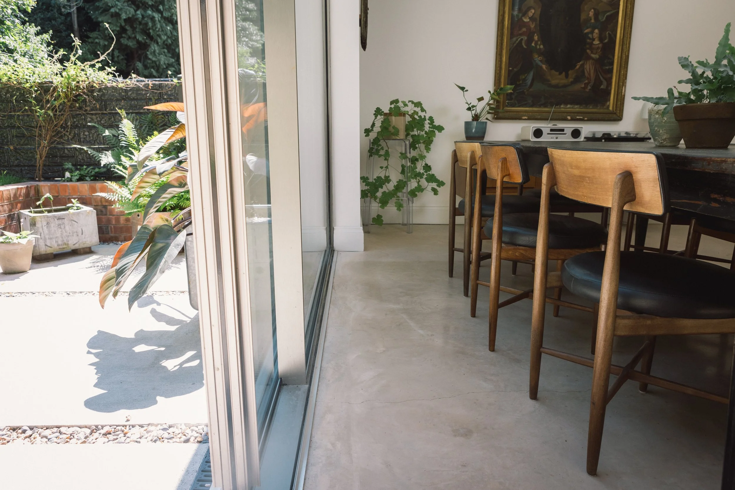 Midcentury inspired kitchen dining space - WOW Developments - Moseley