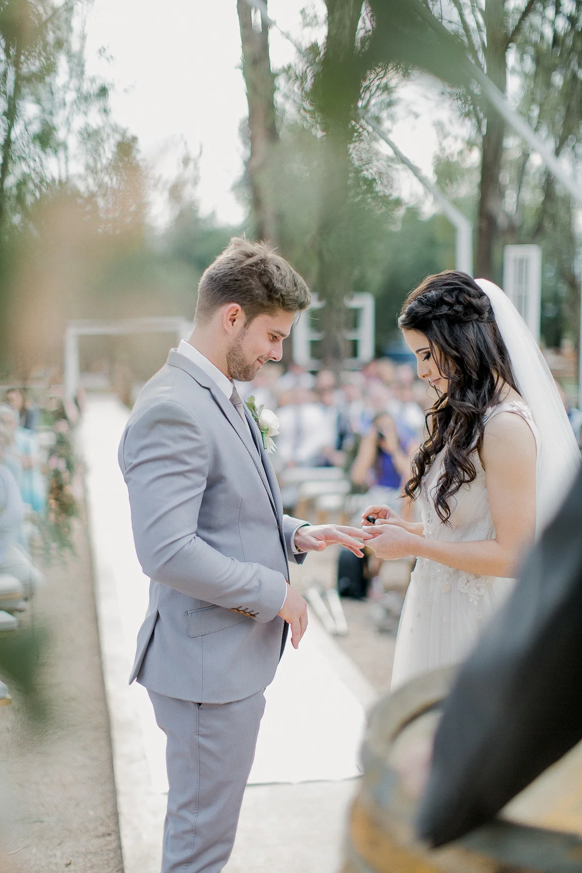lace on timber wedding_037.jpg