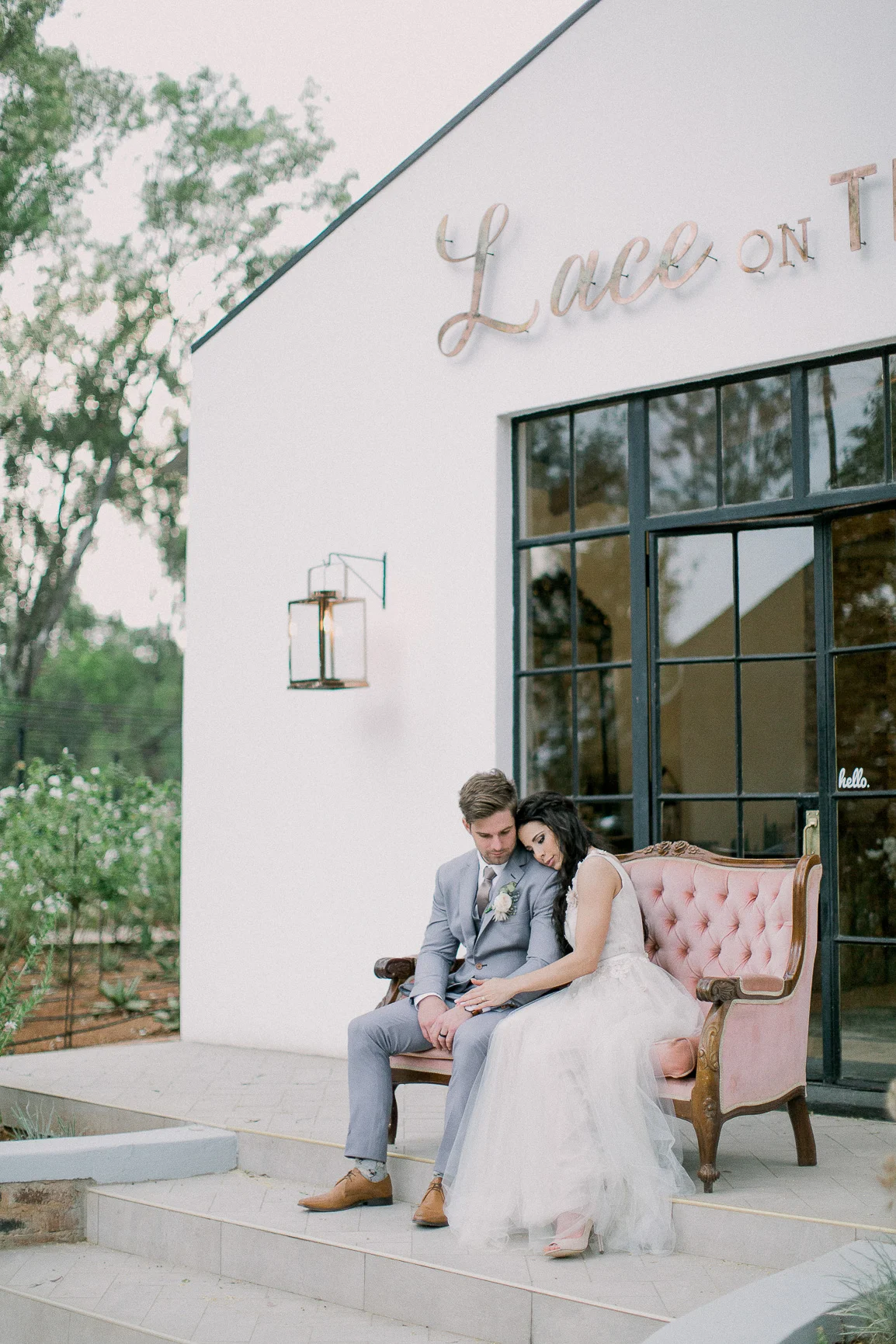 lace on timber wedding_047.jpg