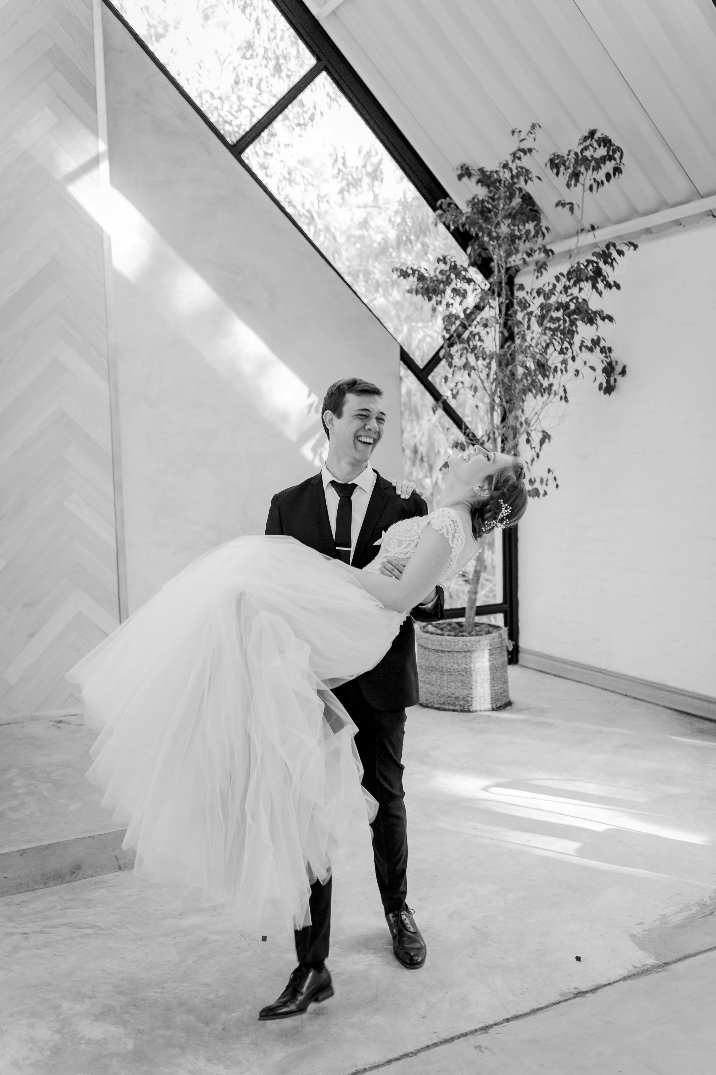 Lace on Timber wedding 2019