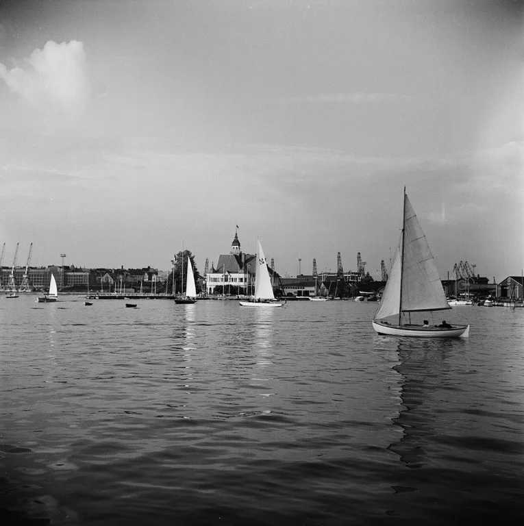 Mahdollisesti FIN-13 Sidori NJK:n edustalla 1959 (kuva V. von Bonin, HKM / Finna , CC BY-ND 4.0 )