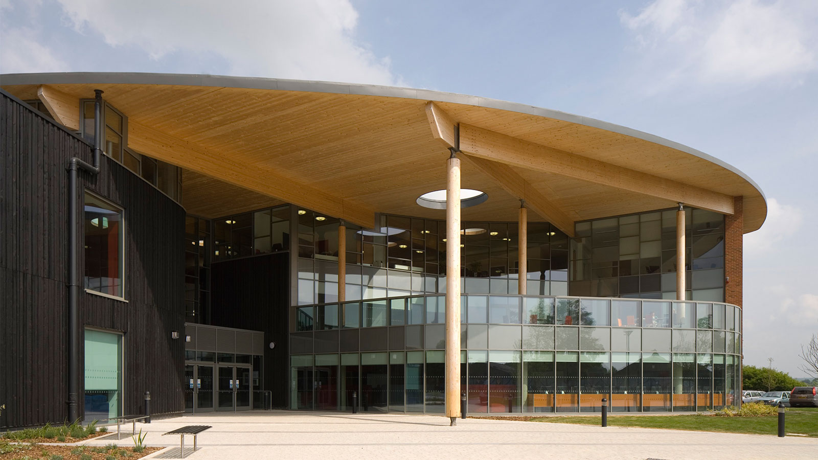 03_wellington-academy_ext3.jpg