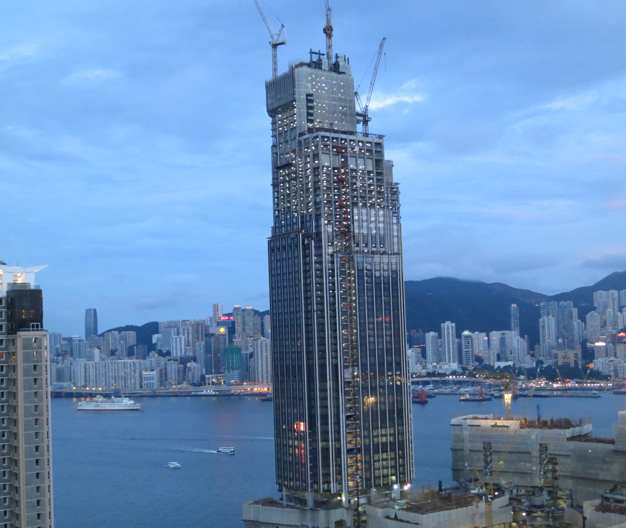 Skyscraper construction, Hong Kong