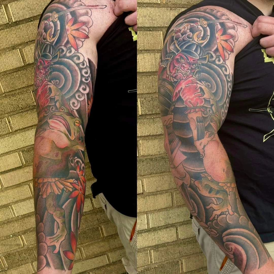 Check the progress on this Japanese sleeve by Hayley! More to come 🎍🪢👹
You can book with them by email at haykrytattoos@gmail.com
IG @haykrytattoos 

#sleevetattoo #japanesesleeve #tattoo #tattooappointment #cincinnatitattoo #ohiotattooers #bookit