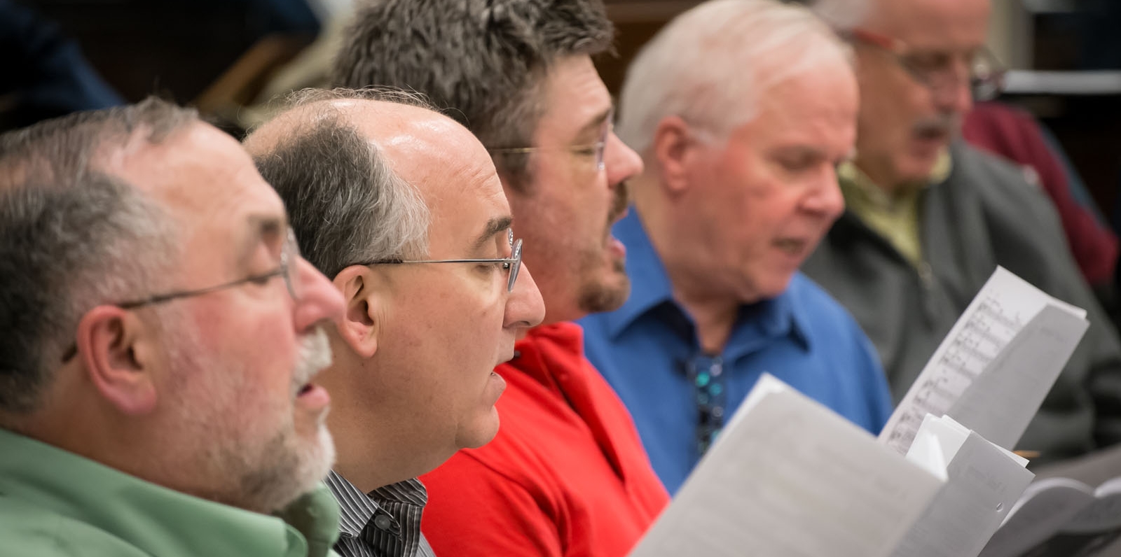 Talented singers in tenor and bass voice ranges are welcome to audition for the Bach Society of Dayton chorus