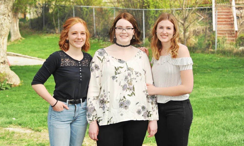 2018 grads: Michaela Eckersley, Anna Ruoss and Andrea Byford— Photo by Cassidy Shankowsky, Cranbrook Photo