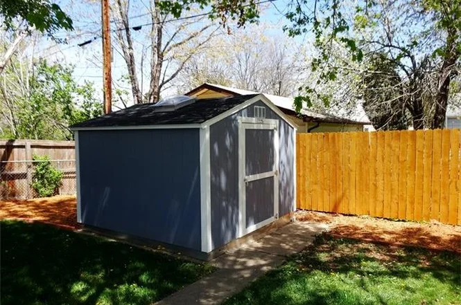 backyard1.jpg
