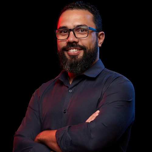Elias-Fernandes.jpeg