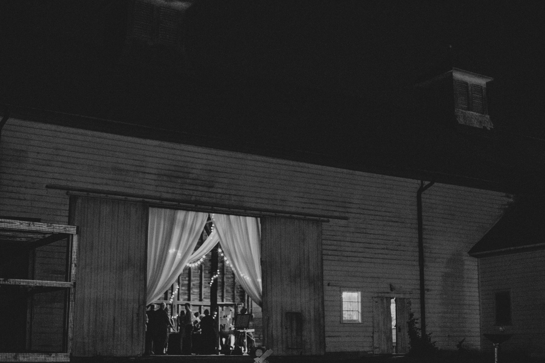 shaker_heritage_barn_wedding_0059.jpg