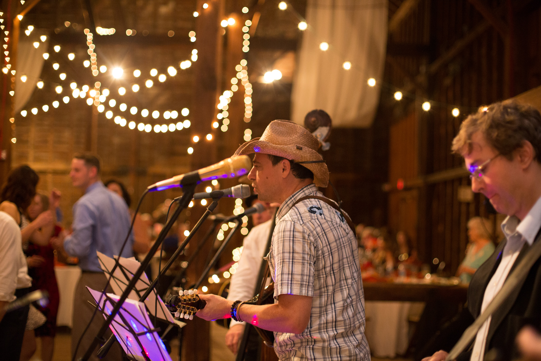 shaker_heritage_barn_wedding_0061.jpg