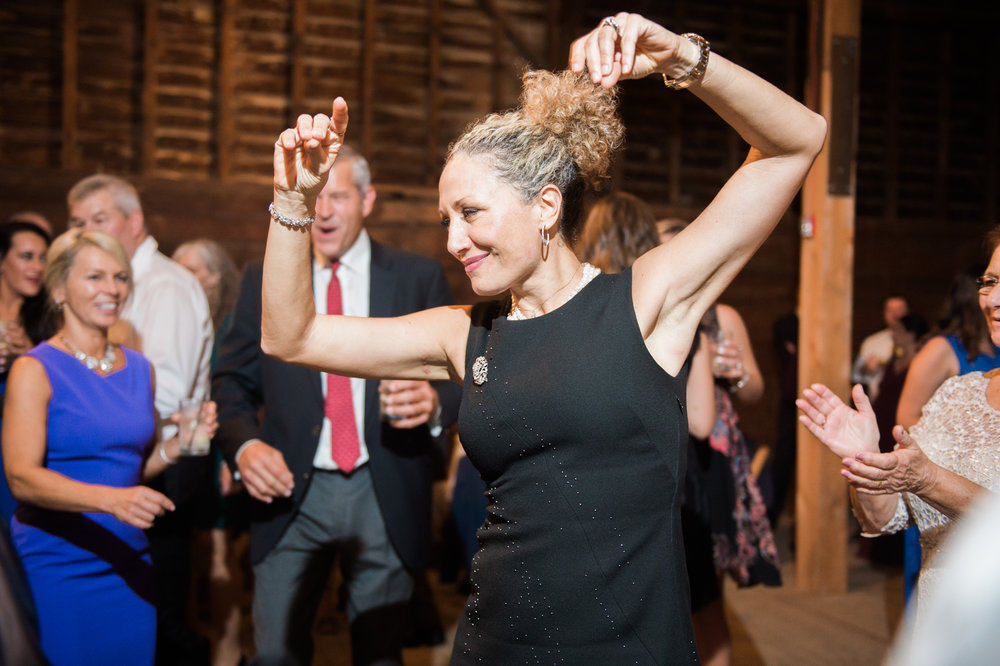 shaker_barn_wedding_new_york_020.JPG