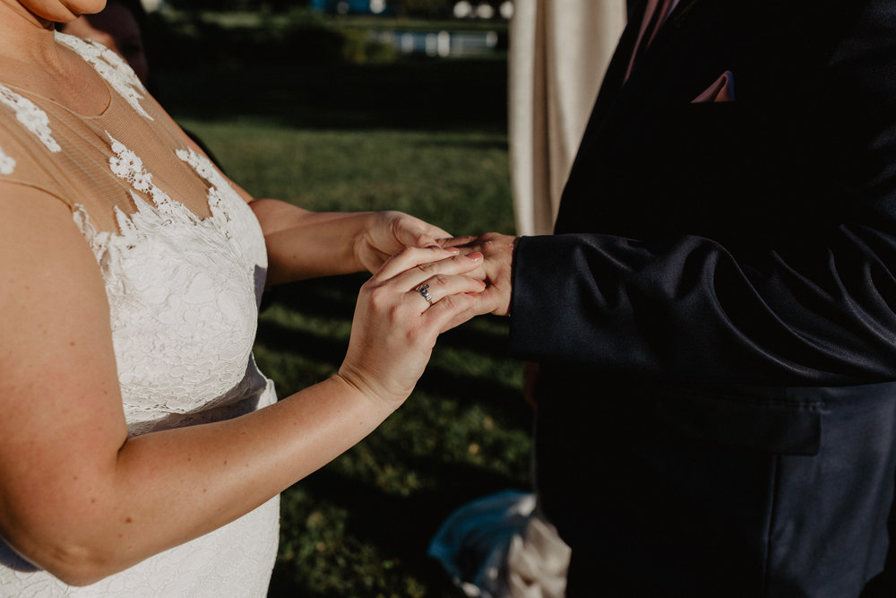 shaker_heritage_barn_wedding_026.jpg