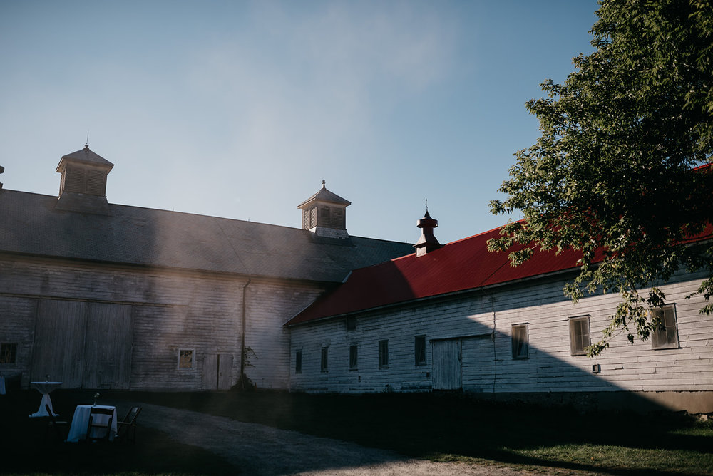 shaker_heritage_barn_wedding_002.jpg