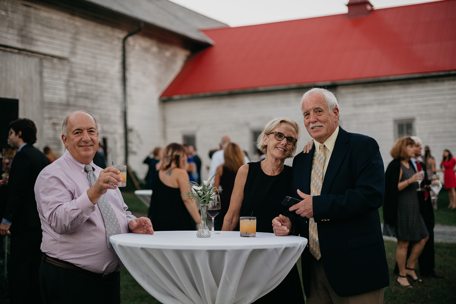 shaker_heritage_barn_wedding_039.jpg