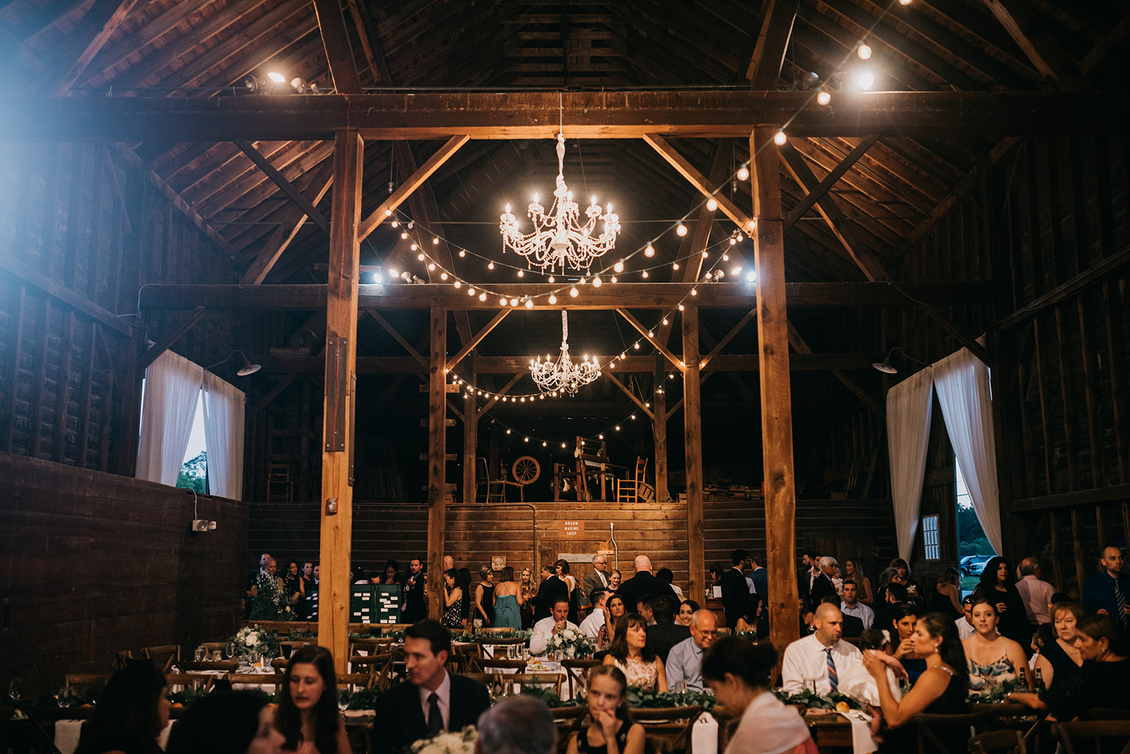 shaker_heritage_barn_wedding_045.jpg