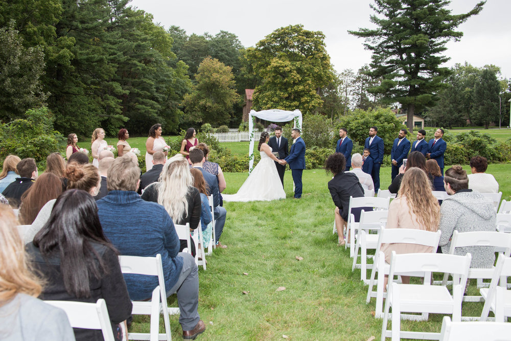 shaker_heritage_barn_wedding_003.jpg