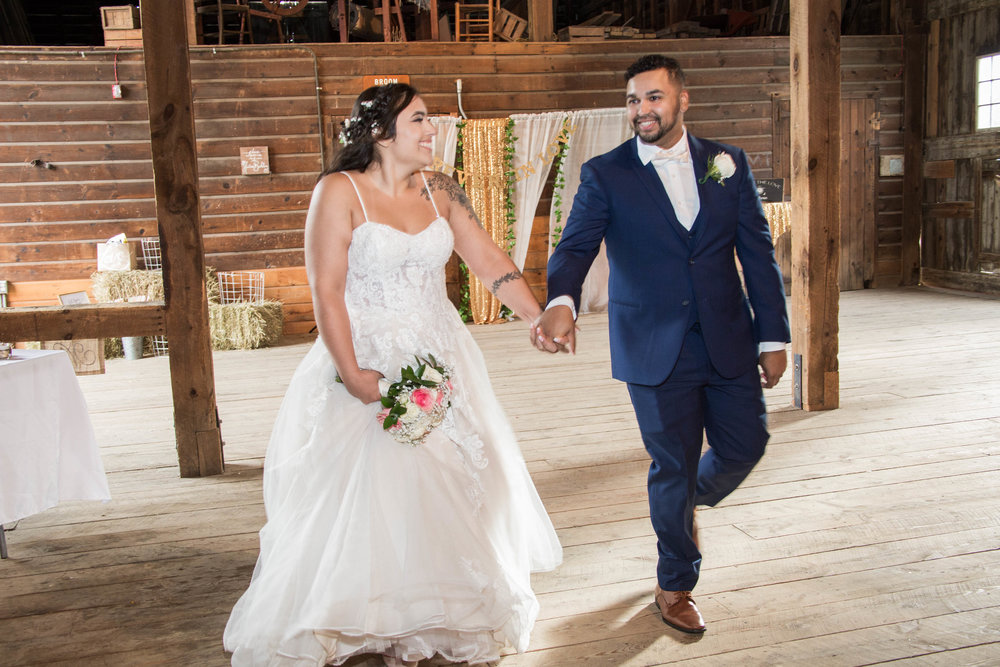 shaker_heritage_barn_wedding_009.jpg