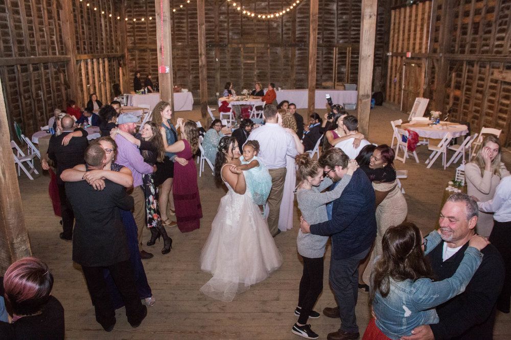 shaker_heritage_barn_wedding_014.jpg