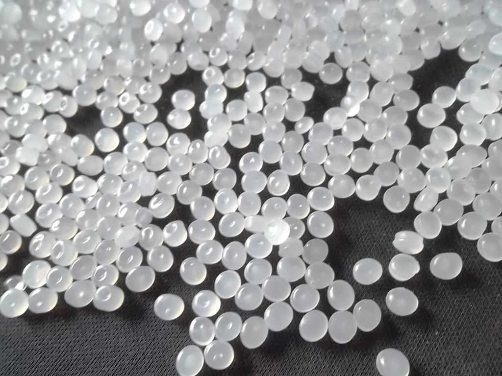 High-Quality-Plastic-Raw-Material-Polyethylene-HDPE-LDPE-Granules.jpg