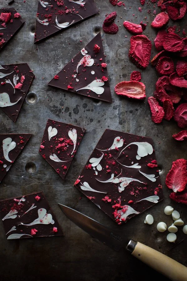 Sweetheart-Chocolate-Bark-4-600x900.jpg