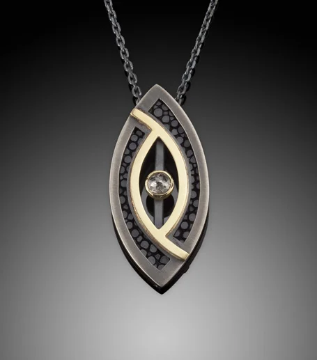 Pendant copy 2.jpg