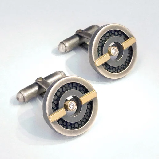 diamond round cufflinks.jpg