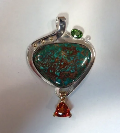 Pendant for Nan 2.jpg