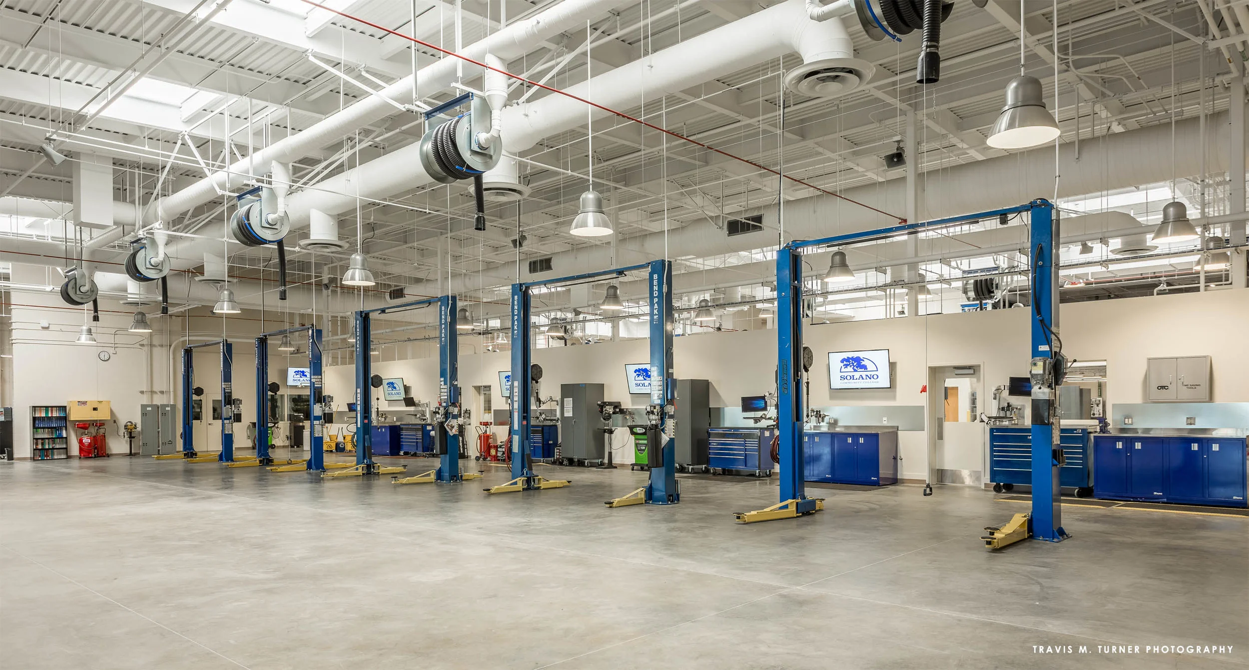 SOLANO COMMUNITY COLLEGE - AUTOMOTIVE TECHNOLOGY CENTER