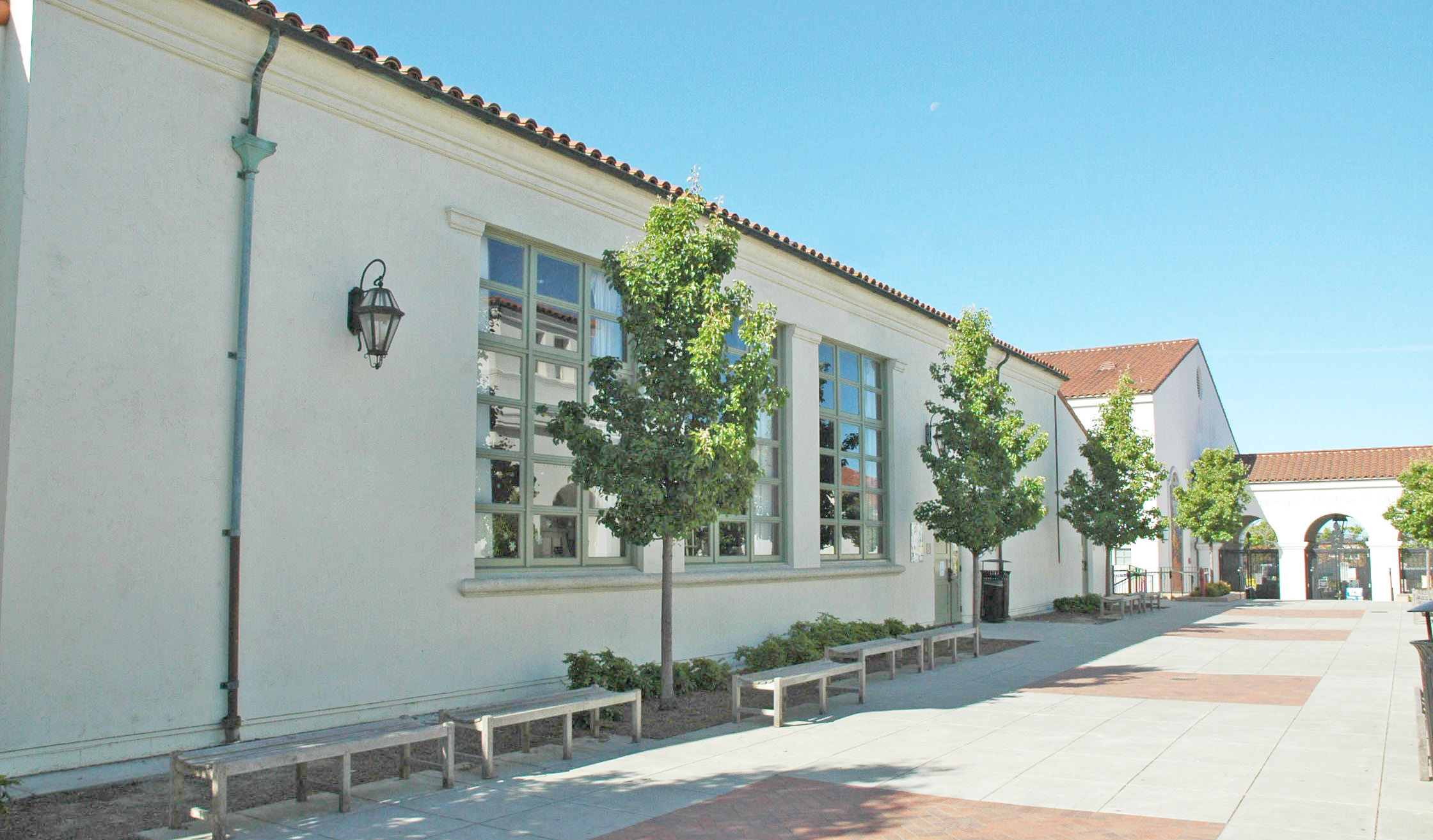 ELLEN DRISCOLL THEATER - PIEDMONT, CA