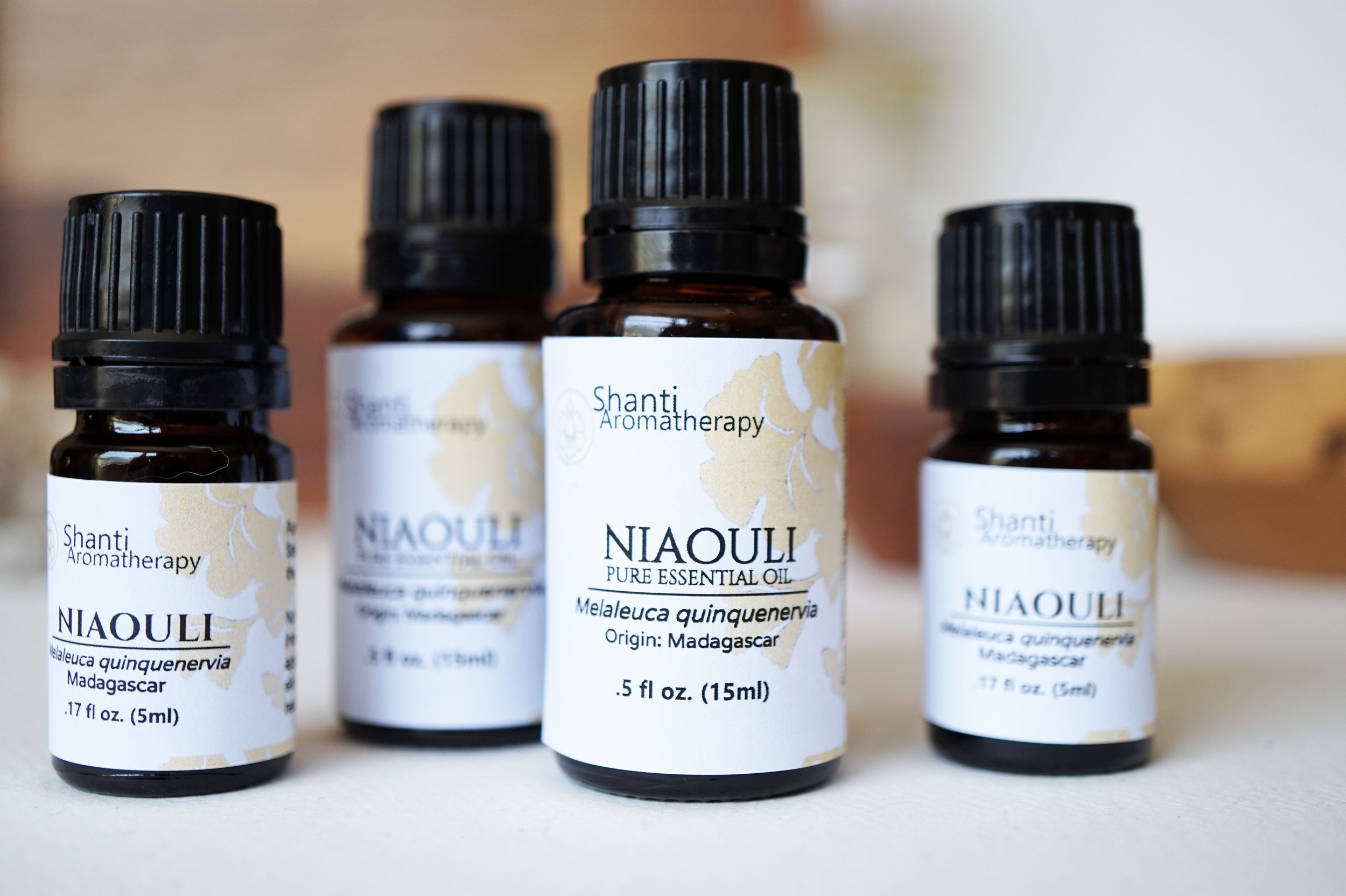 sne hvid du er fattige Niaouli Essential Oil — Shanti Aromatherapy