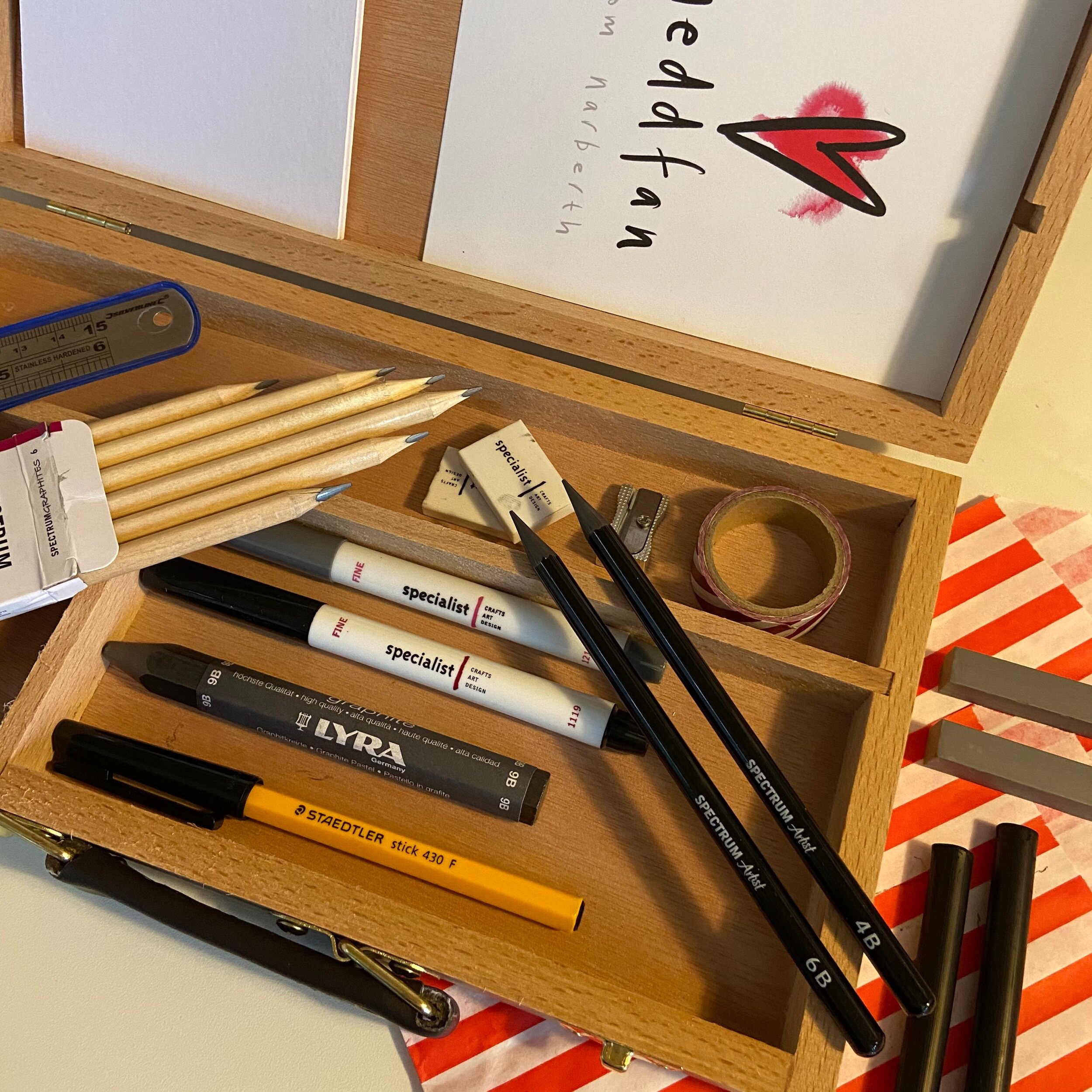 27B9FBF8-02C8-411B-A5A8-DA8F5D5F6F53