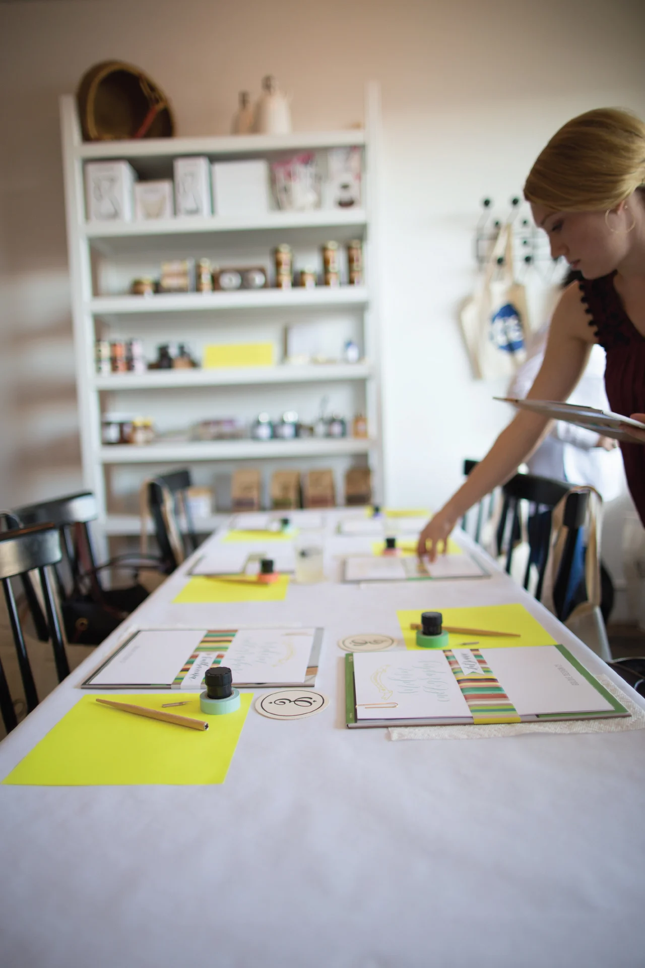 Goldie Design Co. Modern calligraphy workshop in Corpus Christi, TX | Hosted by Eleanor's Coffee Bar + Market