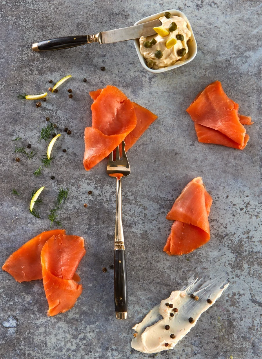 SMOKED SALMON