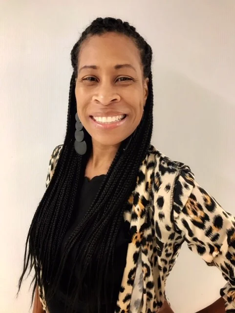 Dr. Lukishia Washington ELA II Email: lukishia.washington@k12.dc.gov Room 2173 Bio