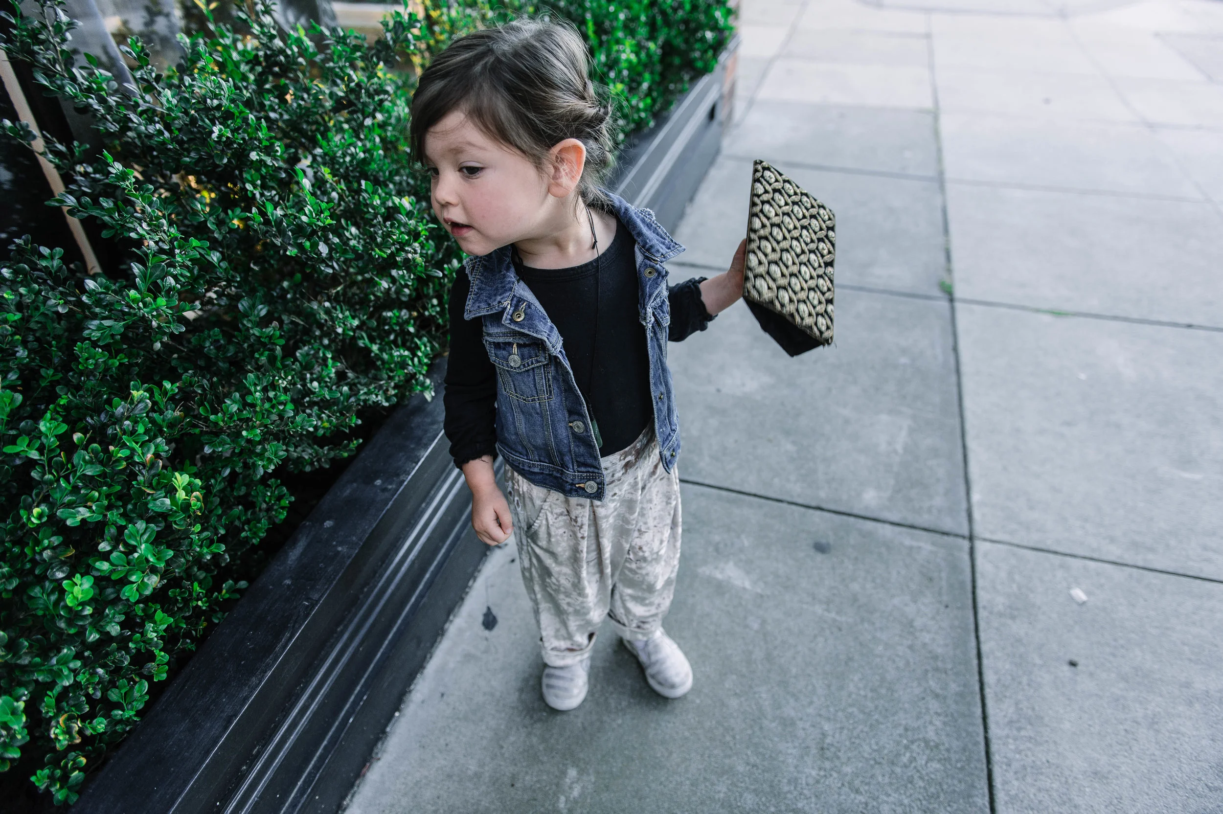 I really need a pair of these pants in my size.