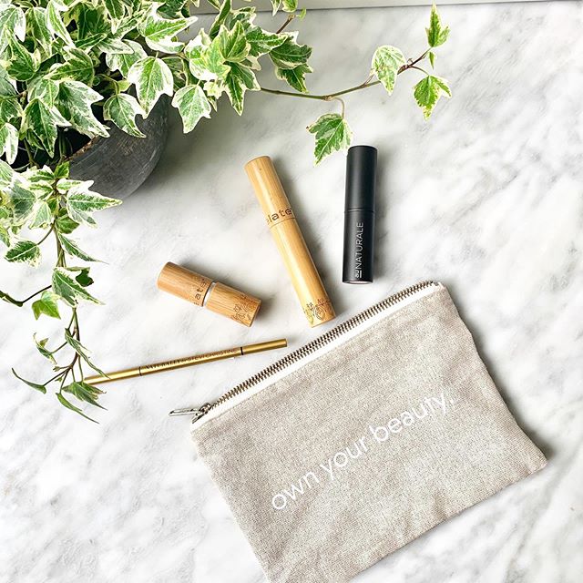 Remember I promised a May full of giveaways? I&rsquo;m keeping my word! In collaboration with my lovely friend Leila over at @love_indieb (which is here to help you find unique, independent beauty brands ❤️), we&rsquo;re giving away a pouch full of n